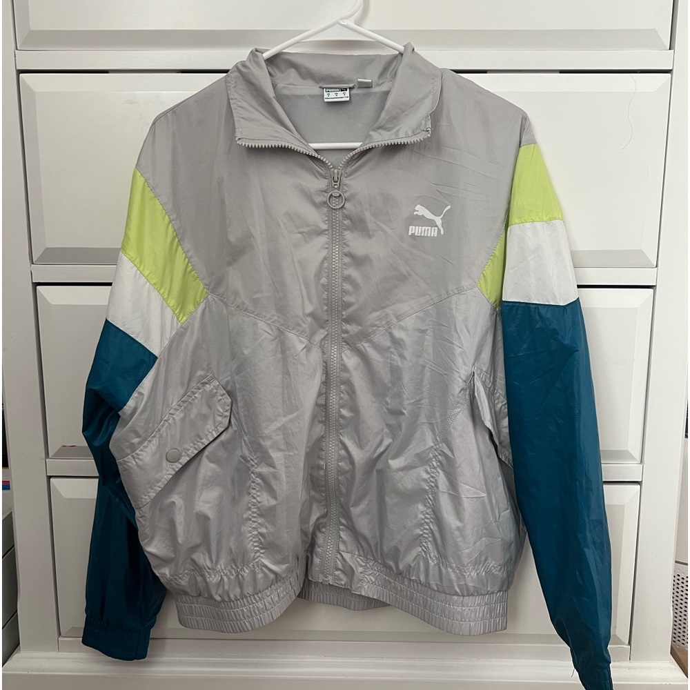 puma wind breaker